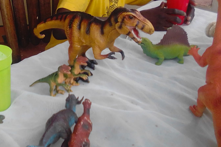 dinosaur themed activities for kids